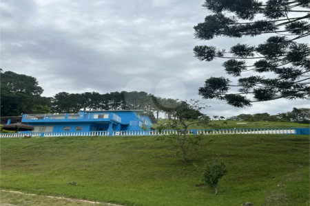 Sítio à venda com 5 quartos, sendo 2 suítes,  em Marmeleiro, São Roque, SP