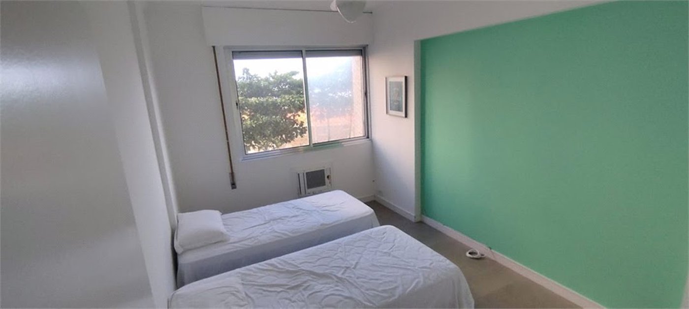 Apartamento Residencial à venda, Pitangueiras, Guarujá - AP0444.