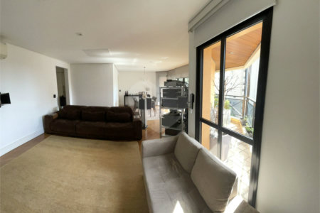 Apartamento à venda com 4 quartos, sendo 2 suítes,  em Jardim Ampliação, São Paulo, SP
