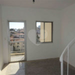 Apartamento à venda com 2 quartos, sendo 1 suíte,  em Vila Parque Jabaquara, São Paulo, SP