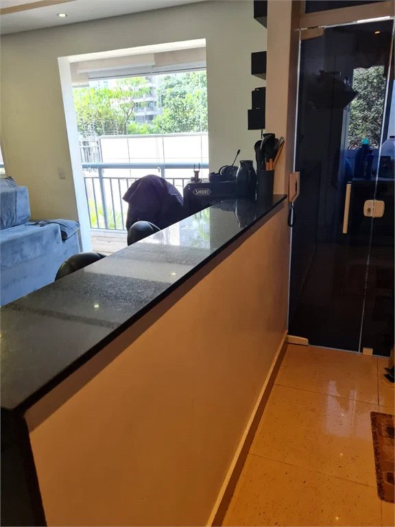 Apartamento à venda com 3 quartos, sendo 1 suíte,  em Vila Andrade, São Paulo, SP
