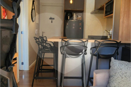 Apartamento à venda ou para alugar com 1 suíte em República, São Paulo, SP