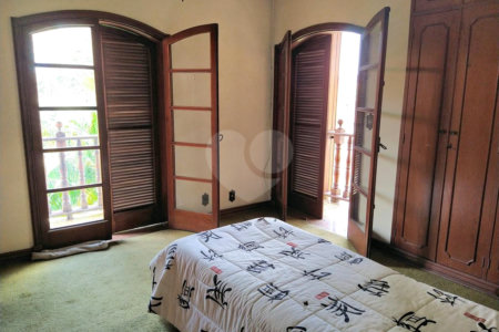 Casa à venda ou para alugar com 4 suítes em Vila Comercial, São Paulo, SP