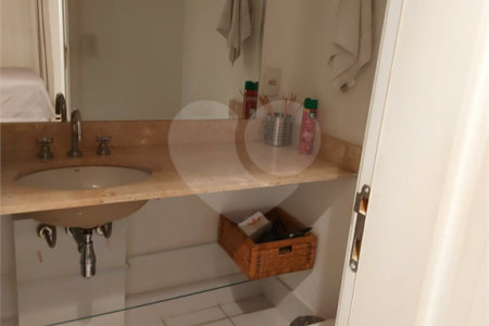 Apartamento à venda com 1 suíte em Jardim Leonor, São Paulo, SP