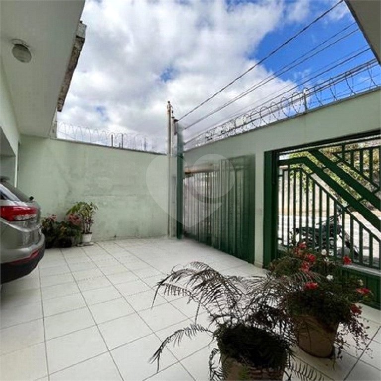 Sobrado à venda com 3 quartos, sendo 1 suíte, em Jardim Oriental, São Paulo, SP