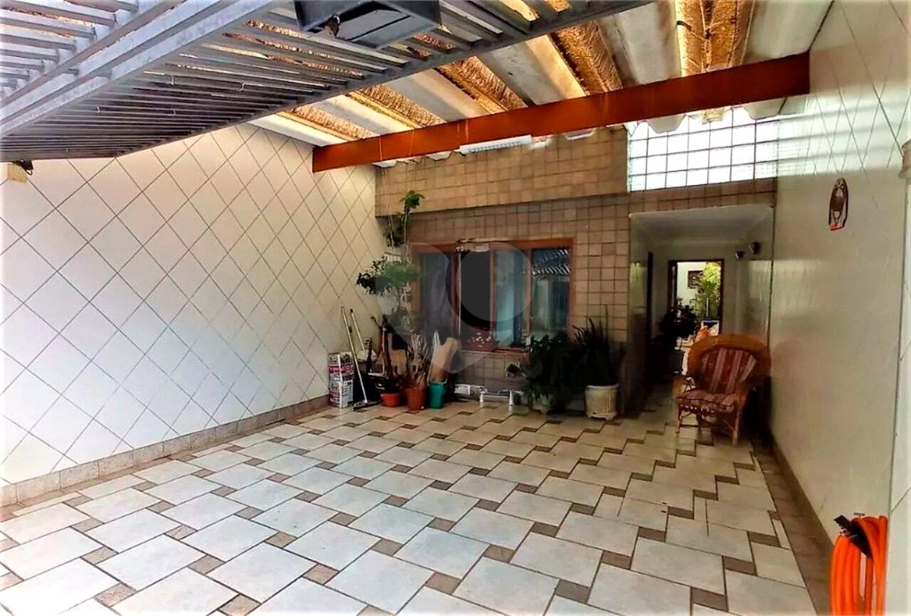 Sobrado à venda com 3 quartos, sendo 1 suíte,  em Tremembé, São Paulo, SP