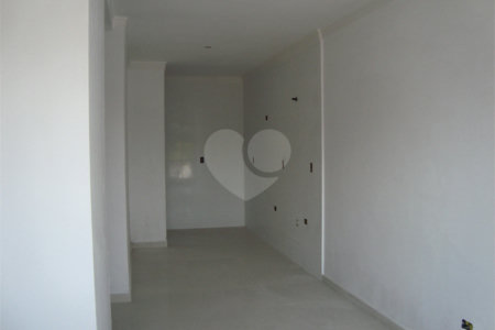 Casa à venda com 2 quartos no condomínio Garda, São Paulo - SP