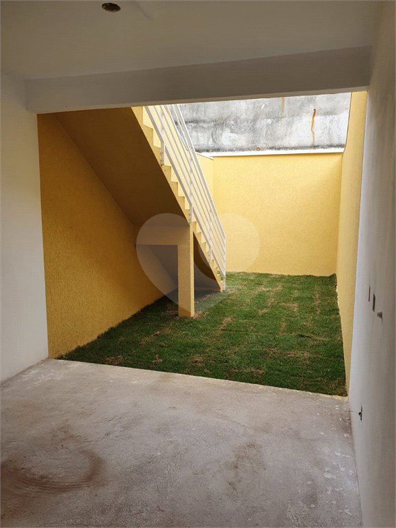 Sobrado à venda com 2 quartos em Vila Ponte Rasa, São Paulo, SP