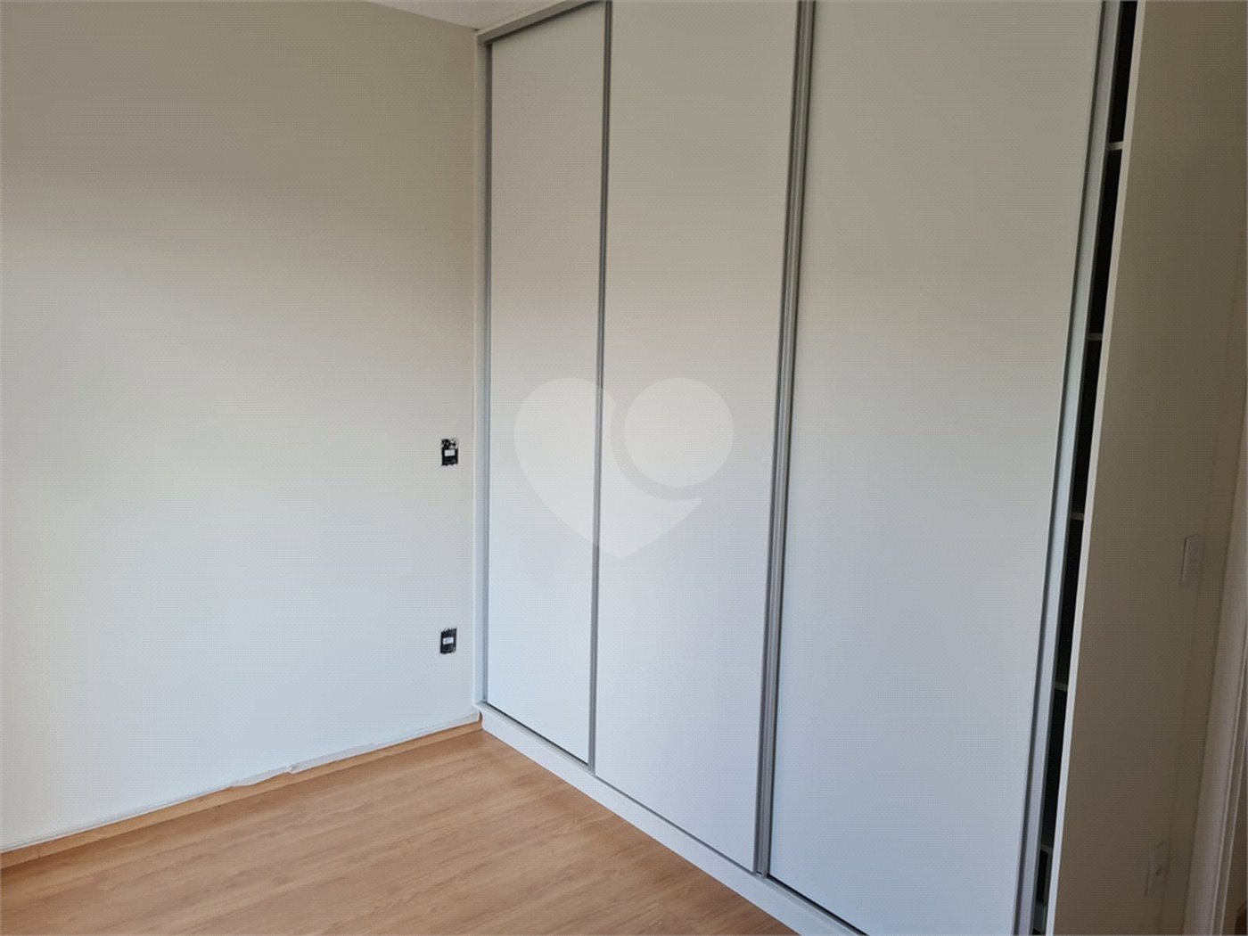 Casa à venda com 3 suítes no condomínio Reserva da Mata, Vinhedo - SP
