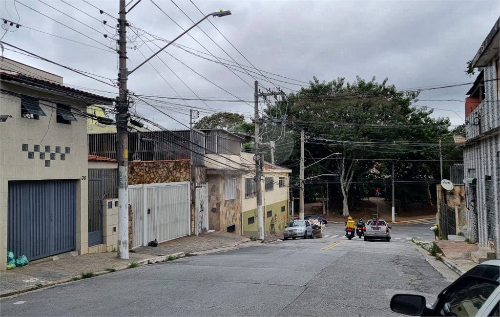 Sobrado à venda com 4 quartos em Vila Dom Pedro II, São Paulo, SP