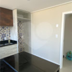 Casa à venda com 3 quartos, sendo 1 suíte, no condomínio Ana Carolina, São Paulo - SP