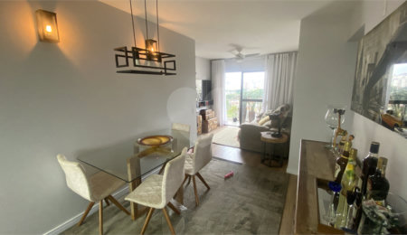 Apartamento à venda com 2 quartos, sendo 1 suíte, em Campo Belo, São Paulo, SP