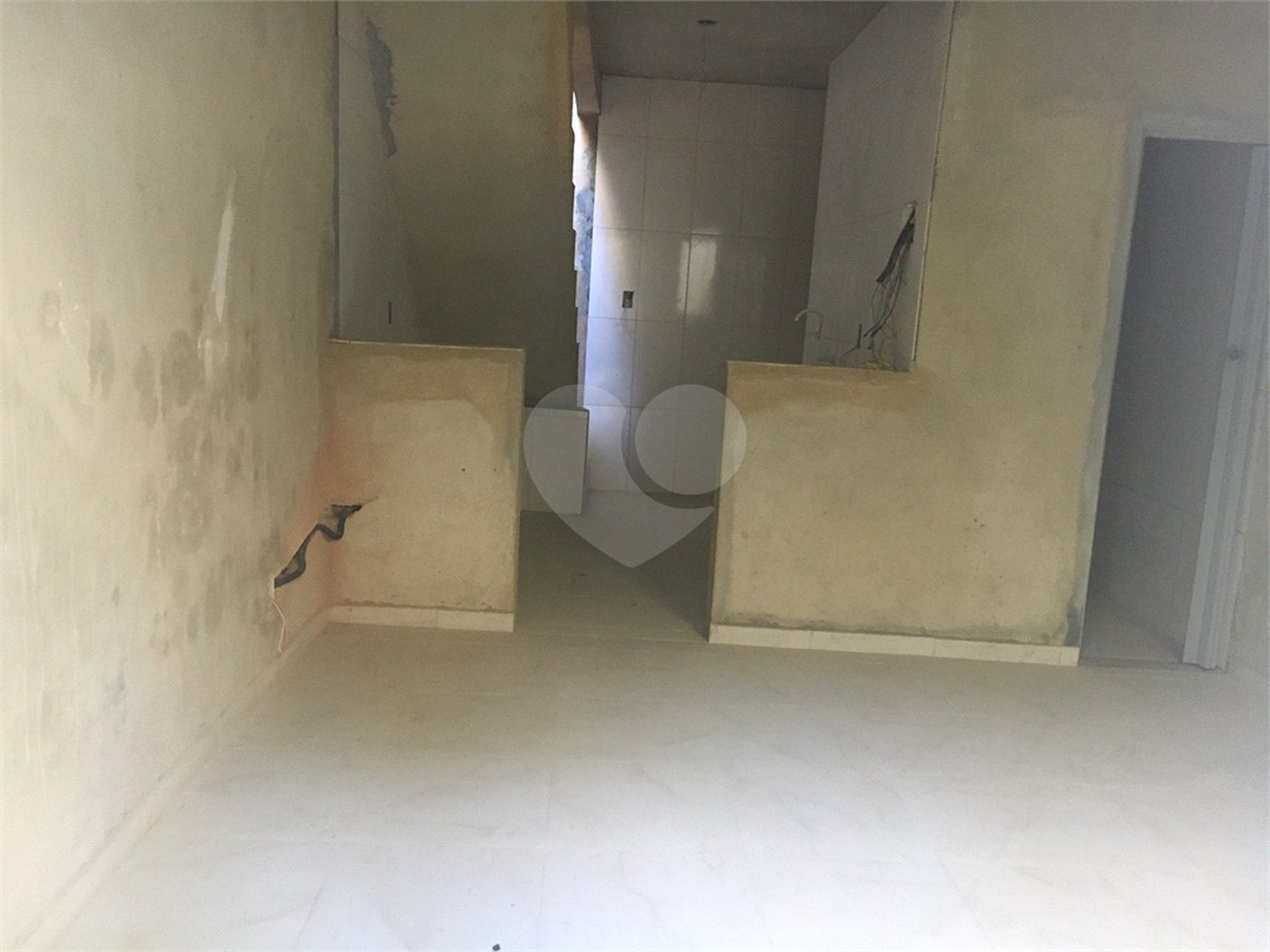 Duplex à venda com 4 suítes, em Santa Cruz, Rio de Janeiro, RJ