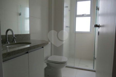 Apartamento à venda com 3 quartos, sendo 1 suíte, em Morumbi, São Paulo, SP