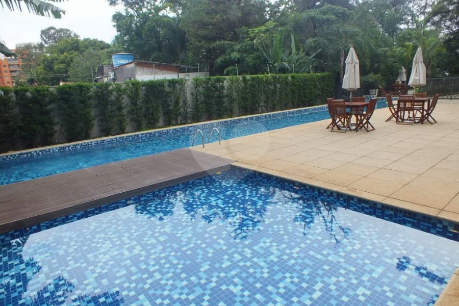 Apartamento com 03 suítes no Alto Da Boa Vista.