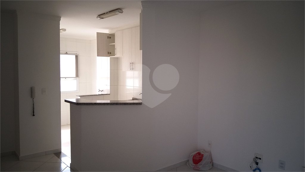 Apartamento para alugar com 3 quartos, sendo 1 suíte,  em Jardim Santiago, Indaiatuba, SP