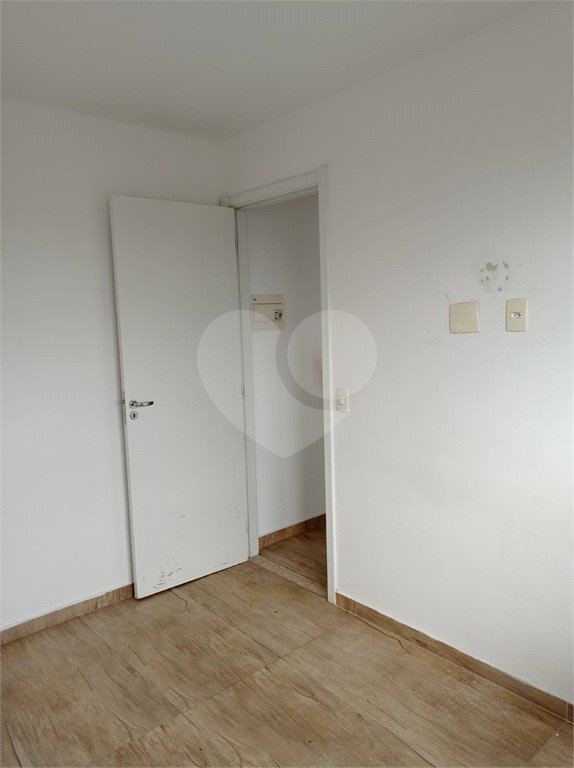 Apartamento à venda com 2 quartos em Jardim Taboão, São Paulo, SP