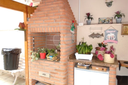 Casa Térrea à venda com 3 quartos, sendo 1 suíte,  em Alto da Boa Vista, São Paulo, SP