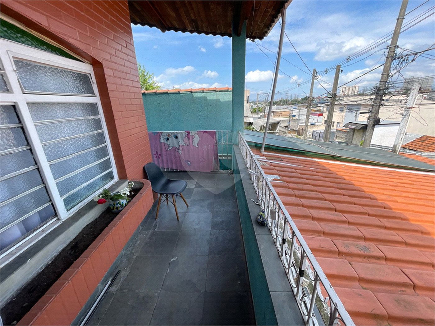 Casa à venda com 3 quartos, sendo 1 suíte, em Vila Júlia, Poá, SP