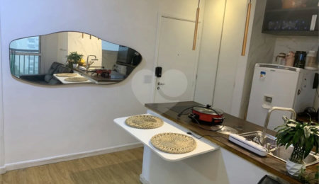 Apartamento à venda com 1 quarto em Parque Reboucas, São Paulo, SP