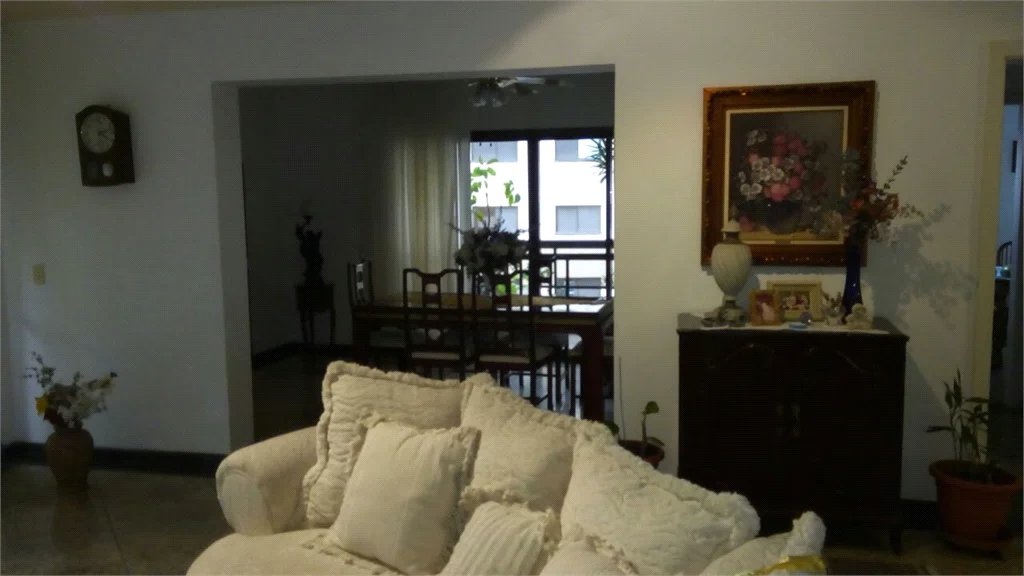 Apartamento à venda com 4 suítes em Vila Suzana, São Paulo, SP
