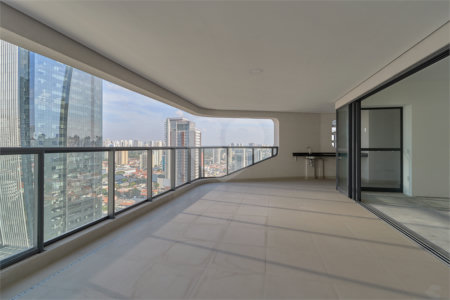 Apartamento à venda com 4 suítes em Chácara Santo Antônio, São Paulo, SP