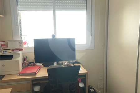 Apartamento à venda com 3 quartos, sendo 1 suíte, em Aclimação, São Paulo, SP