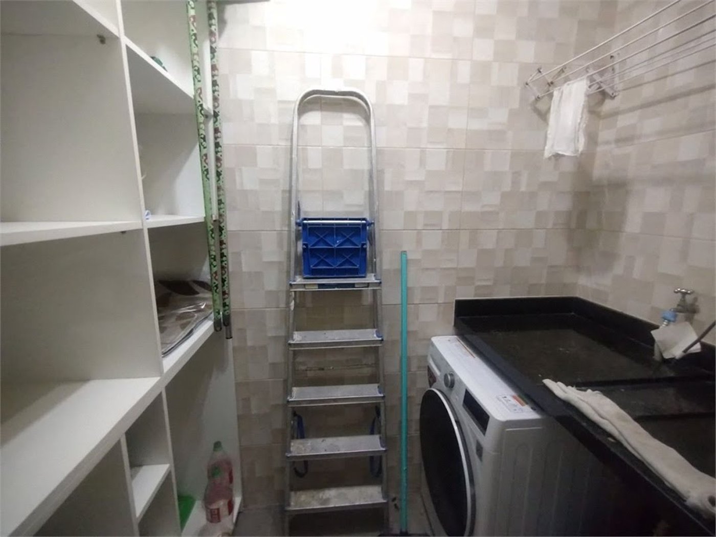 Apartamento com 2 dormitórios à venda, 63 m² por R$ 420.000,00 - Balneário Cidade Atlântica - Guarujá/SP