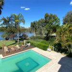 Casa à venda com 5 suítes no condomínio Fazenda Lago Azul, Araçoiaba da Serra - SP