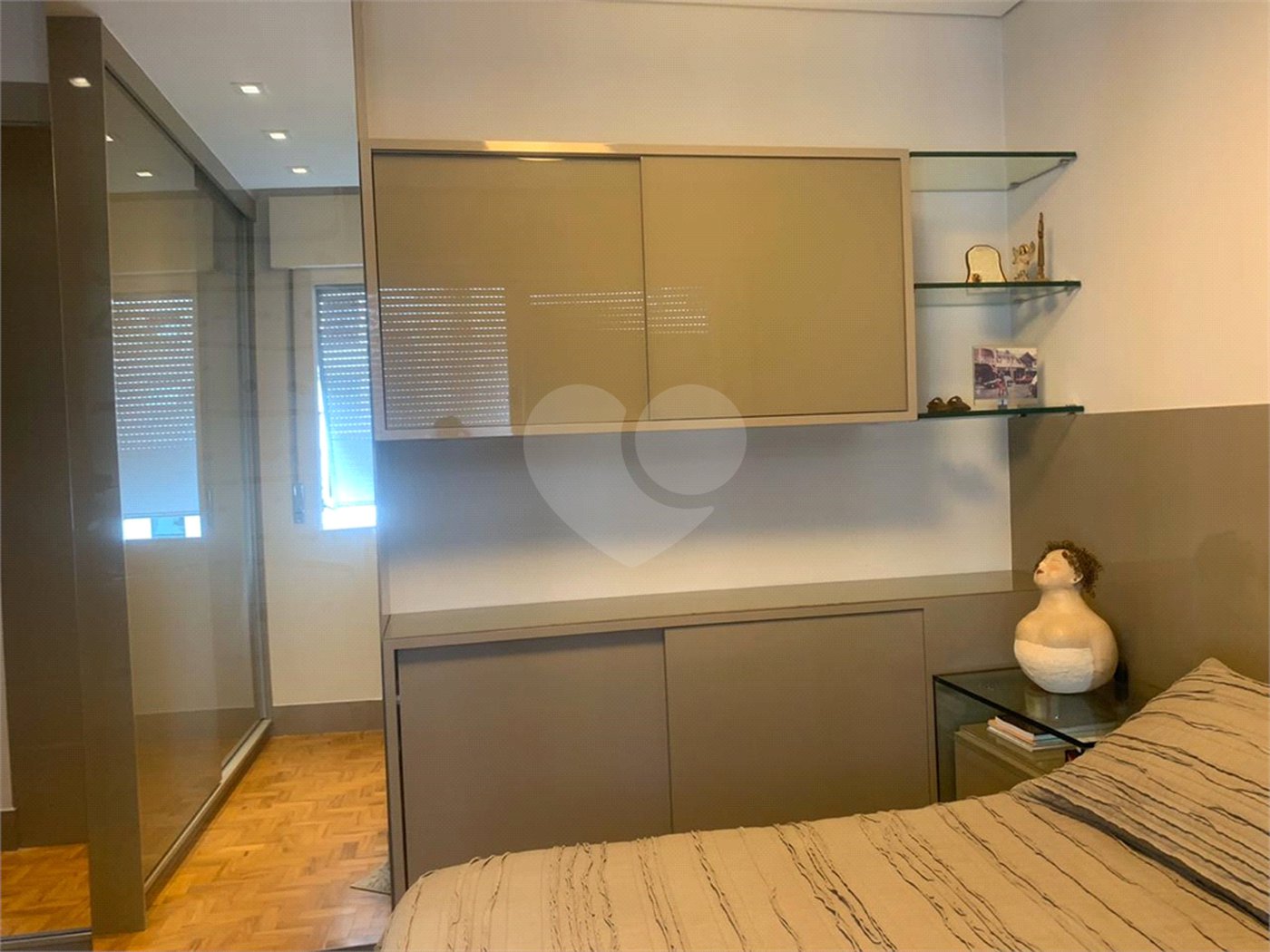 Apartamento à venda com 3 quartos, sendo 2 suítes, em Higienópolis, São Paulo, SP