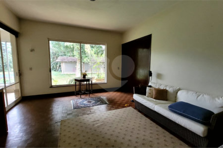 Casa à venda com 4 suítes no condomínio Chácara Flora, São Paulo - SP