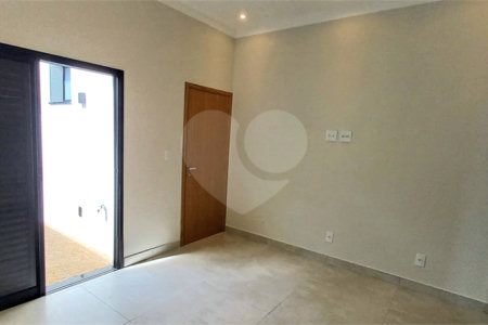 Casa Térrea à venda com 3 suítes em Jardim Valencia, Ribeirão Preto, SP