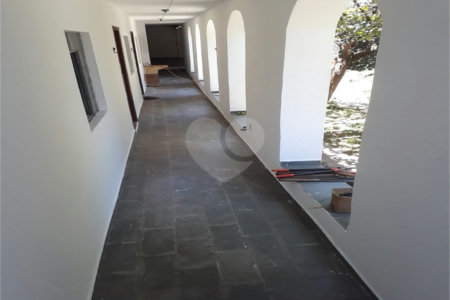 Sobrado à venda com 4 quartos em Jardim Galetto, Itatiba, SP