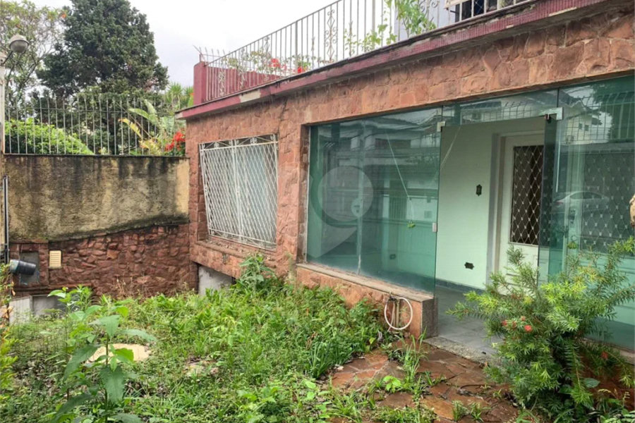 Sobrado à venda com 4 quartos, sendo 2 suítes, em Santana, São Paulo, SP
