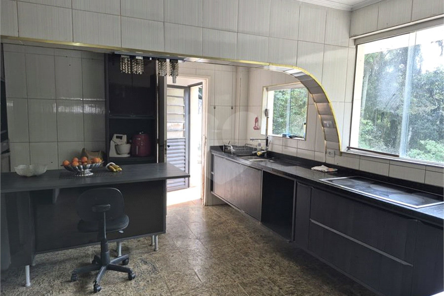 Casa à venda com 4 suítes no condomínio Associação Reserva das Hortênsias, Mairiporã - SP