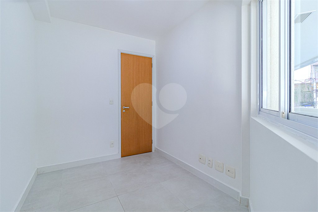 Apartamento à venda com 3 quartos, sendo 1 suíte, em Lagoa, Rio de Janeiro, RJ