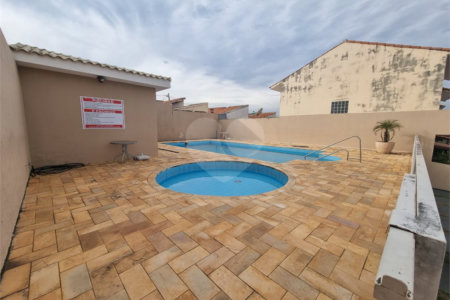 Casa à venda com 3 quartos, sendo 1 suíte,  no condomínio Bella Vista, Sorocaba - SP