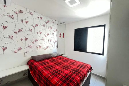 Oportunidade em Pitangueiras! Apartamento de 2 Dormitórios a Poucos Passos da Praia