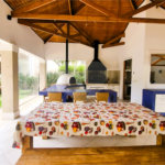 Casa à venda ou para alugar com 5 suítes em Serra da Cantareira, Mairiporã, SP
