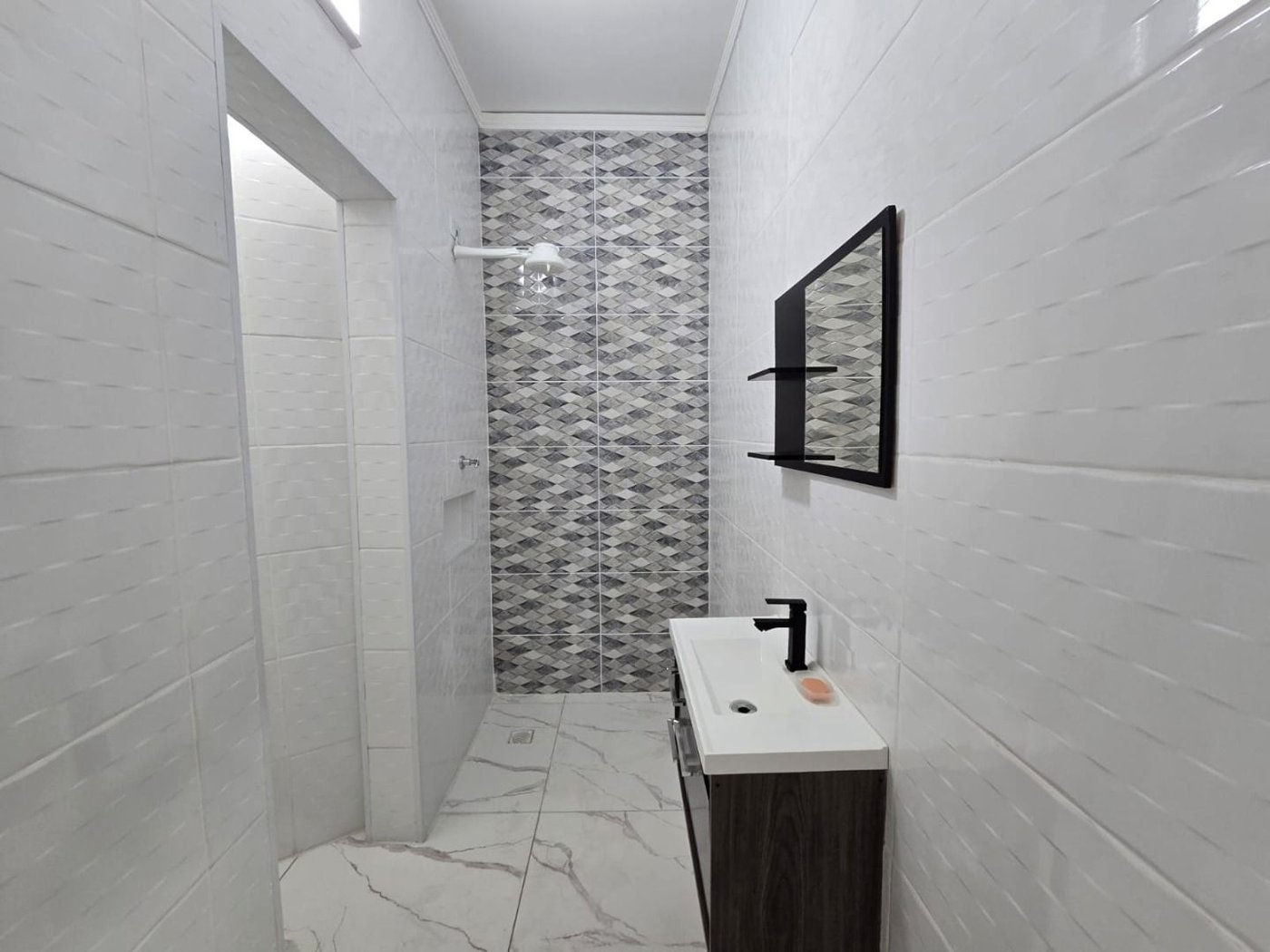 Apartamento com 2 dormitórios à venda, 56 m² por R$ 515.000,00 - José Menino - Santos/SP