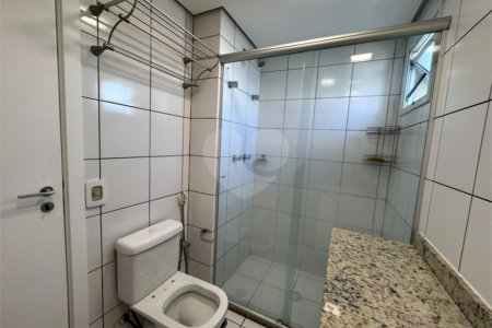 Apartamento para alugar com 3 quartos, sendo 1 suíte,  em Pinheiros, São Paulo, SP