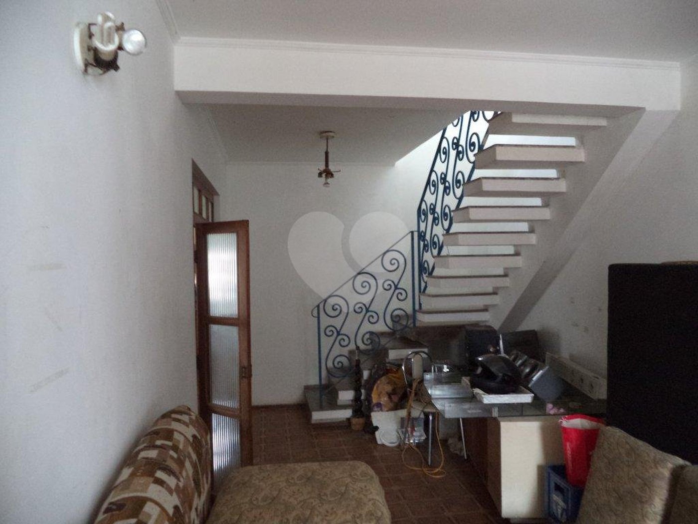 Casa Térrea à venda com 3 suítes em Parque Peruche, São Paulo, SP