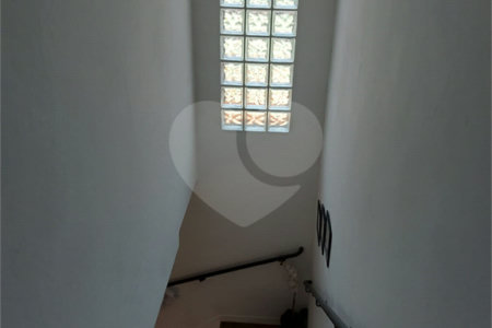 Casa à venda com 4 quartos, sendo 1 suíte, em Vila Pirajussara, São Paulo, SP