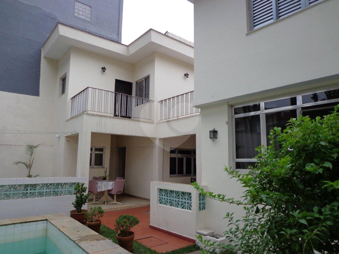 Casa à venda com 4 quartos, sendo 2 suítes,  em Jardim Bonfiglioli, São Paulo, SP