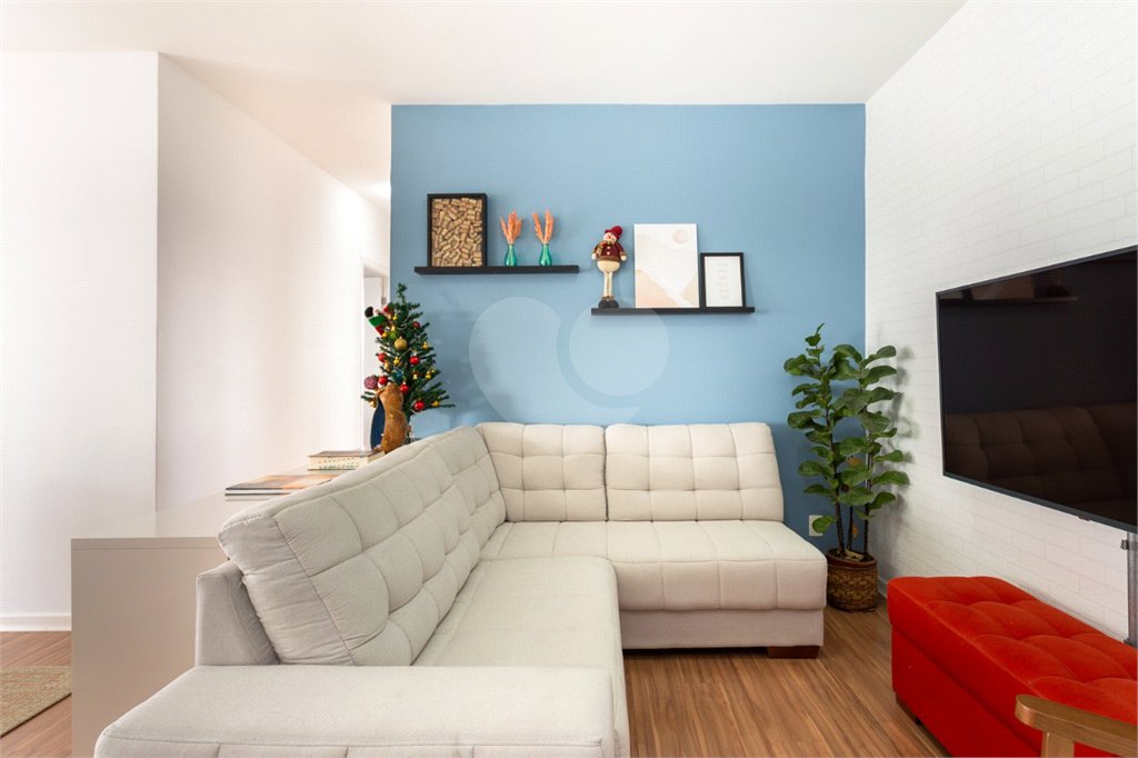 Apartamento à venda com 3 quartos, sendo 1 suíte, em Vila Anastácio, São Paulo, SP