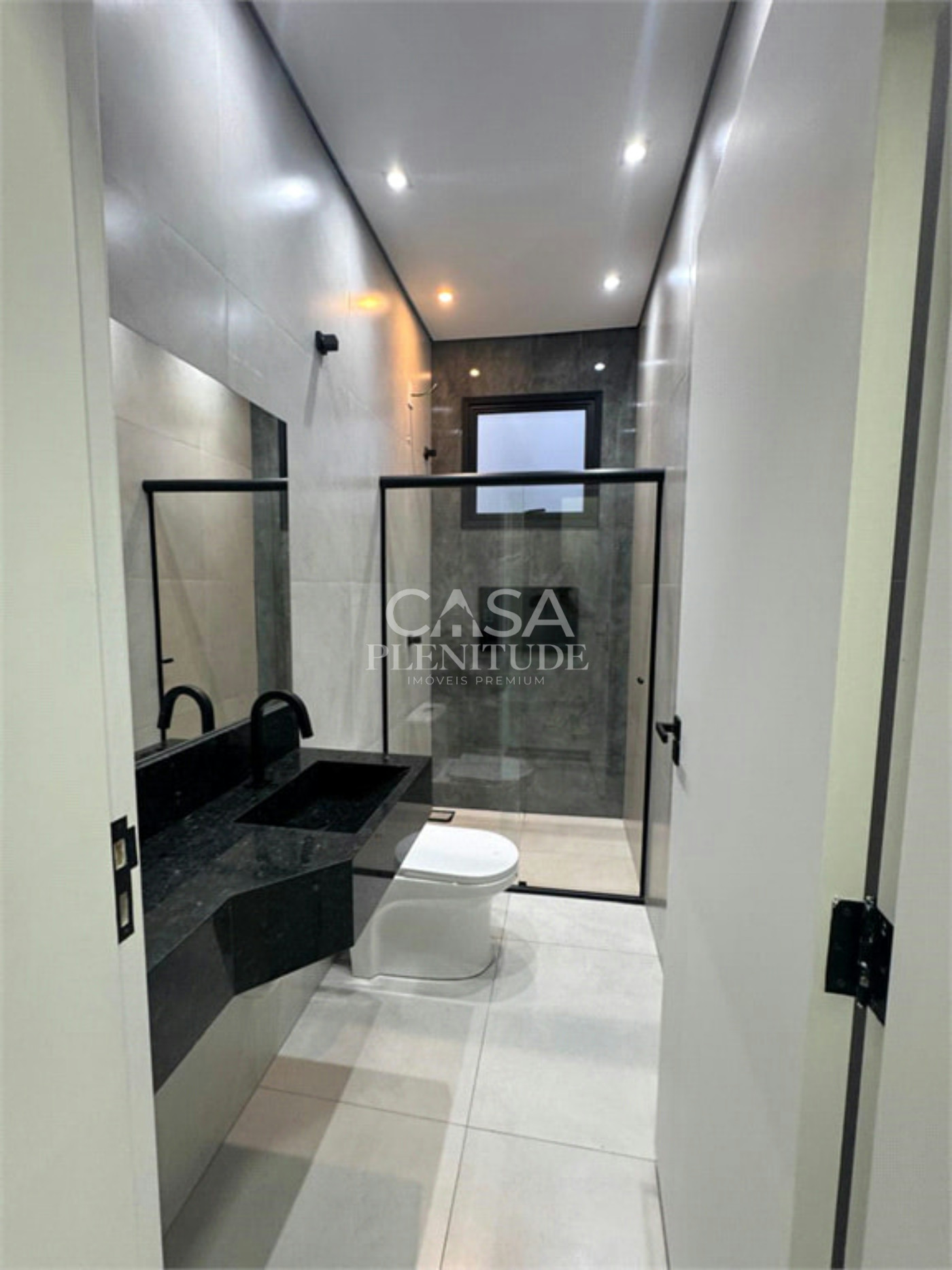 Casa em condomínio à venda com 3 quartos, sendo 1 suíte,  em Jardim Planalto, Sorocaba, SP