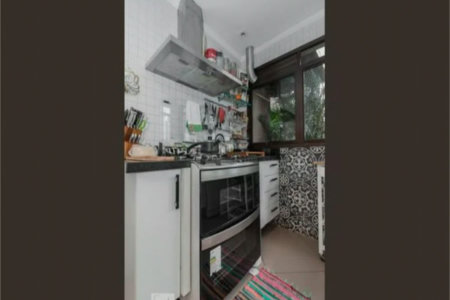 Apartamento à venda ou para alugar com 3 suítes em Jardim Fonte do Morumbi, São Paulo, SP