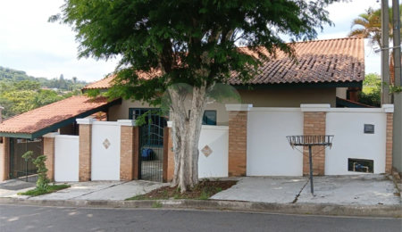 Casa à venda com 3 quartos, sendo 1 suíte,  em Bosque, Vinhedo, SP