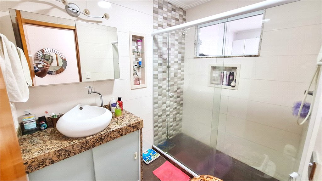Casa à venda com 3 quartos, sendo 2 suítes, no condomínio Residencial West Green, Rio de Janeiro - RJ