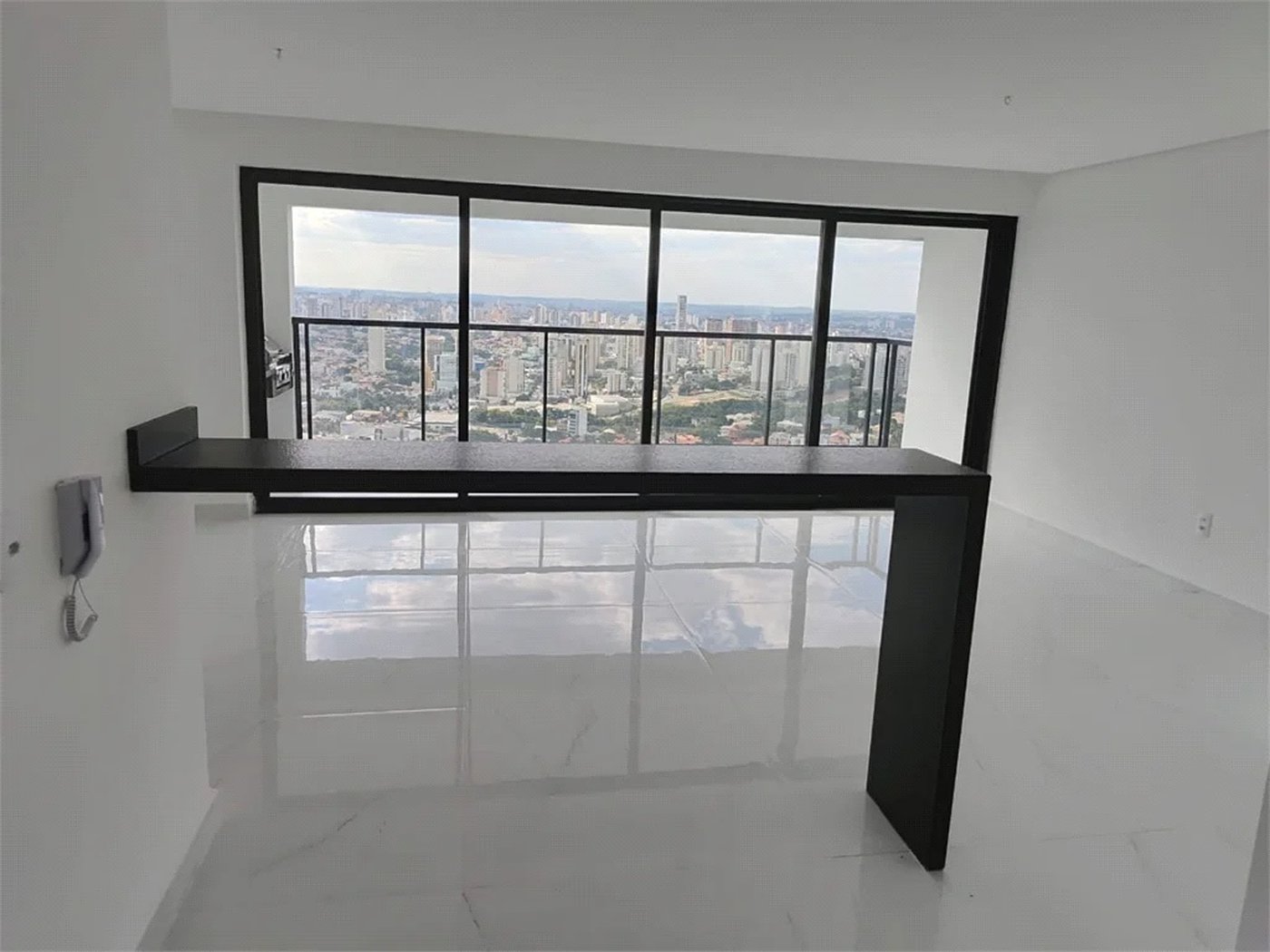 Apartamento à venda com 3 suítes em Parque Campolim, Sorocaba, SP